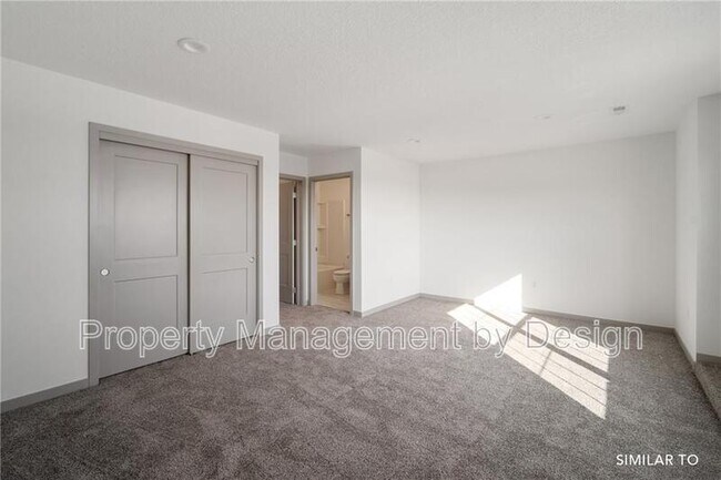 Building Photo - 8951 Calpurnia Dr