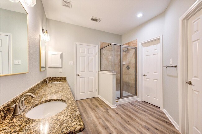Building Photo - 25419 Hall Meadow Ln
