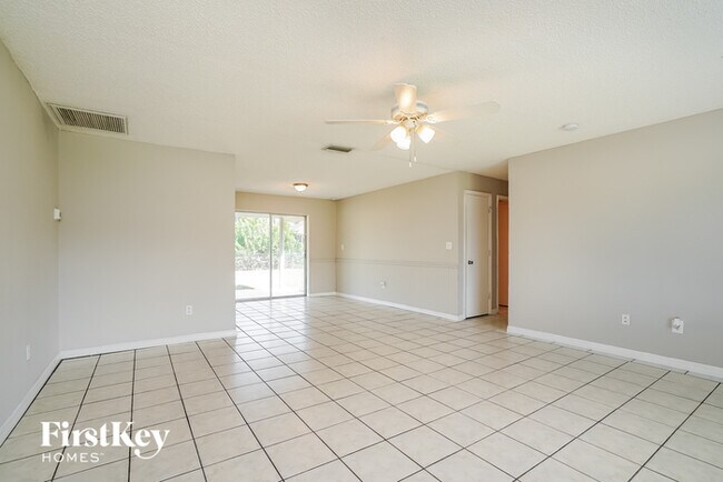 Building Photo - 7409 Pebble Beach Rd