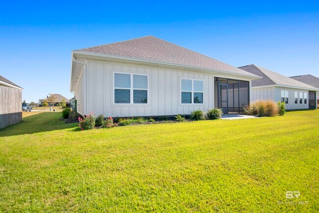 Building Photo - 4299 Montague Dr