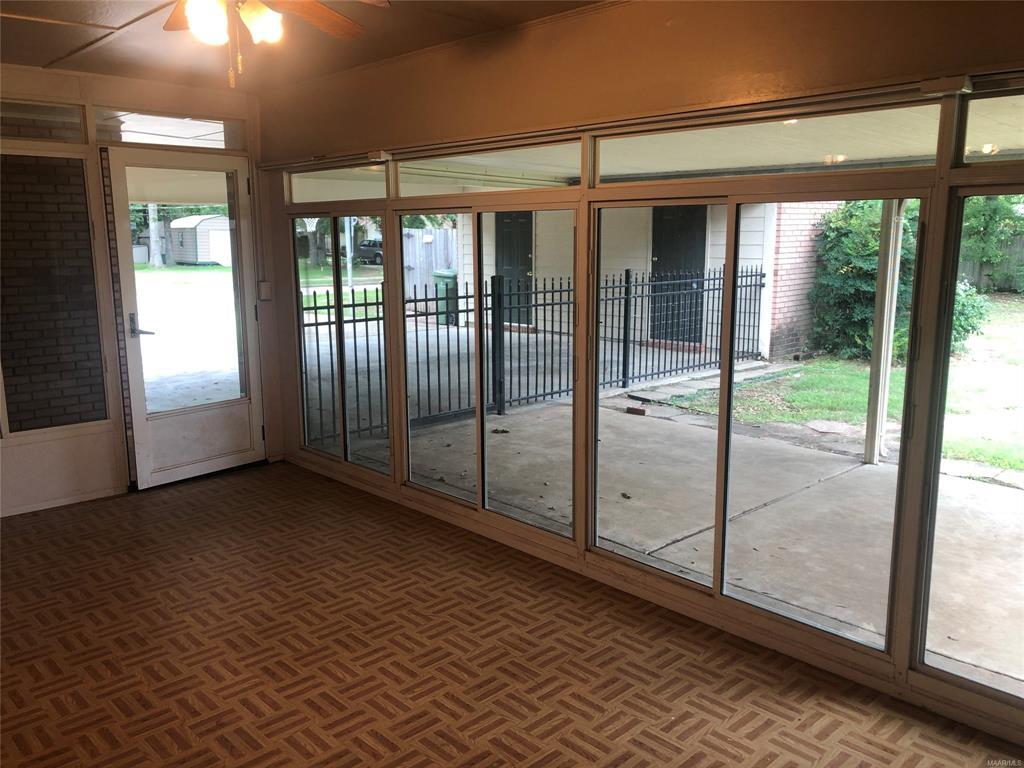 Building Photo - 4145 Johnstown Dr