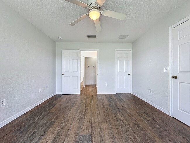 Building Photo - 424 Danube Dr
