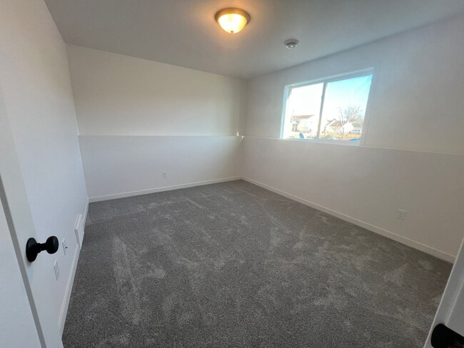 Building Photo - 3602 33rd St S