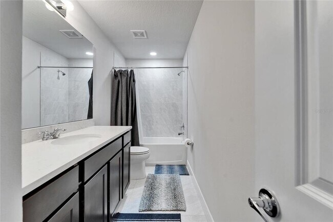 Building Photo - 6658 Devlin Ln