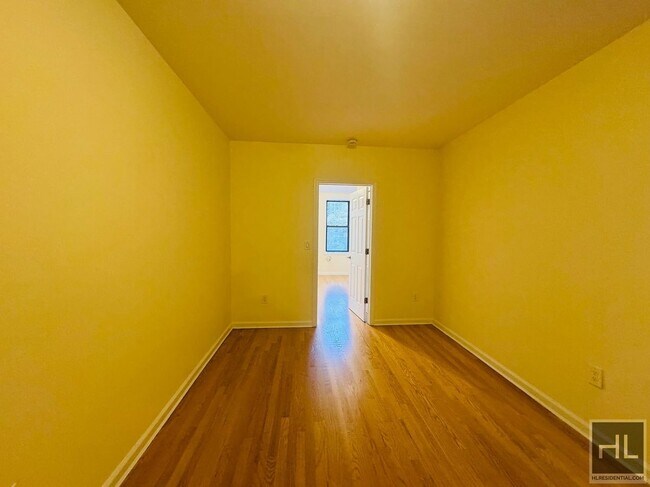 Building Photo - AMSTERDAM AVENUE