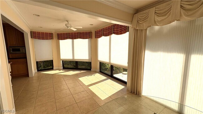 Building Photo - 9615 Halyards Ct