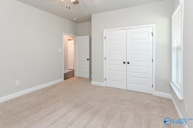 Building Photo - 9029 Mountain Preserve Blvd SE