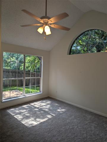 Building Photo - 2296 Grandview Dr