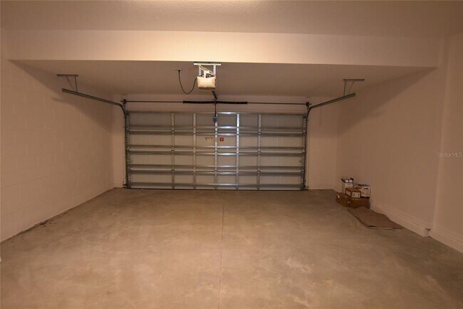 Building Photo - 3024 Heart Lk Dr