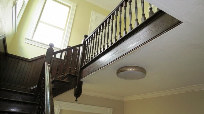 Building Photo - 2809 Avenue H