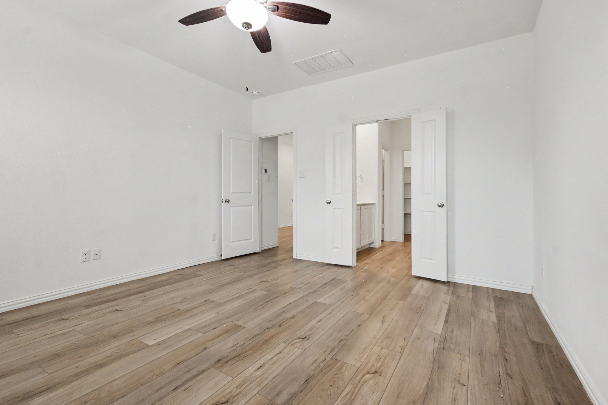 Building Photo - 1118 Mahogany Ln