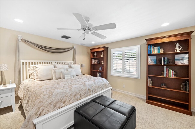 Building Photo - 1600 S Ocean Dr