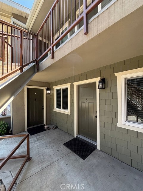 Building Photo - 657 Scott Pl