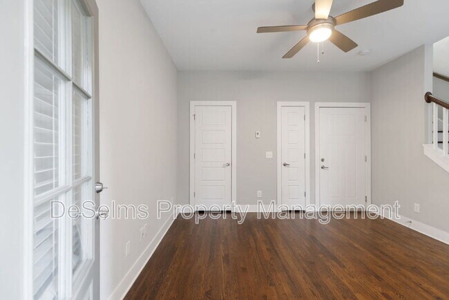 Building Photo - 214 Porter Village Cir