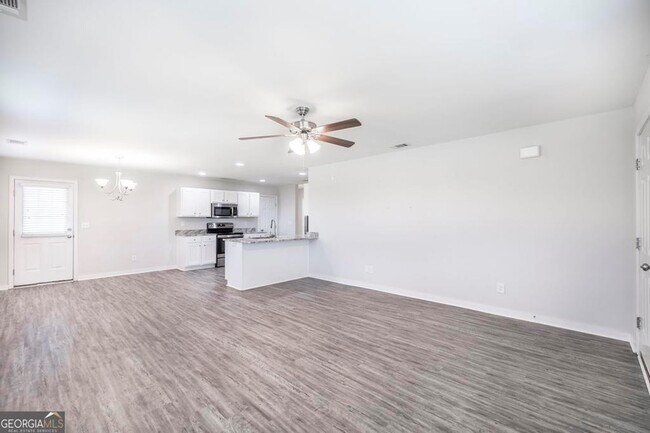 Building Photo - 101 Shasta Dr