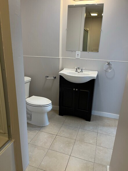 Building Photo - 78 Lafayette Square