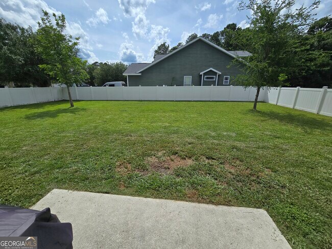 Building Photo - 101 Cedar Breeze Dr