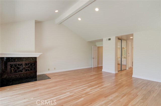 Building Photo - 24261 Cascades Dr
