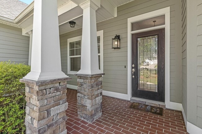 Building Photo - 2796 Palafox Ln