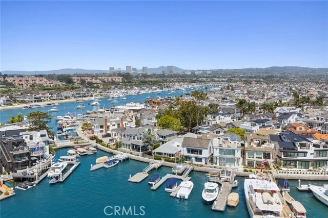 Building Photo - 112 S Bay Front