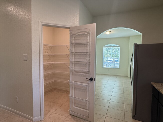 Building Photo - 21326 Echo Manor Dr