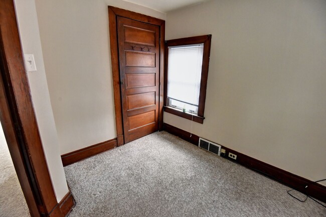 Building Photo - Single-Family Home for Rent in Greensburg, PA