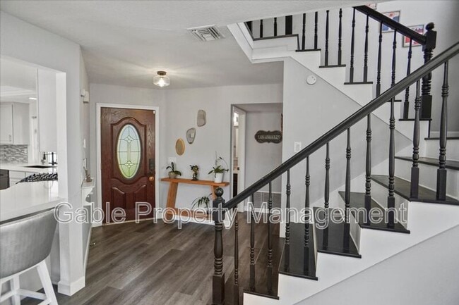 Building Photo - 28248 Guilford Ln