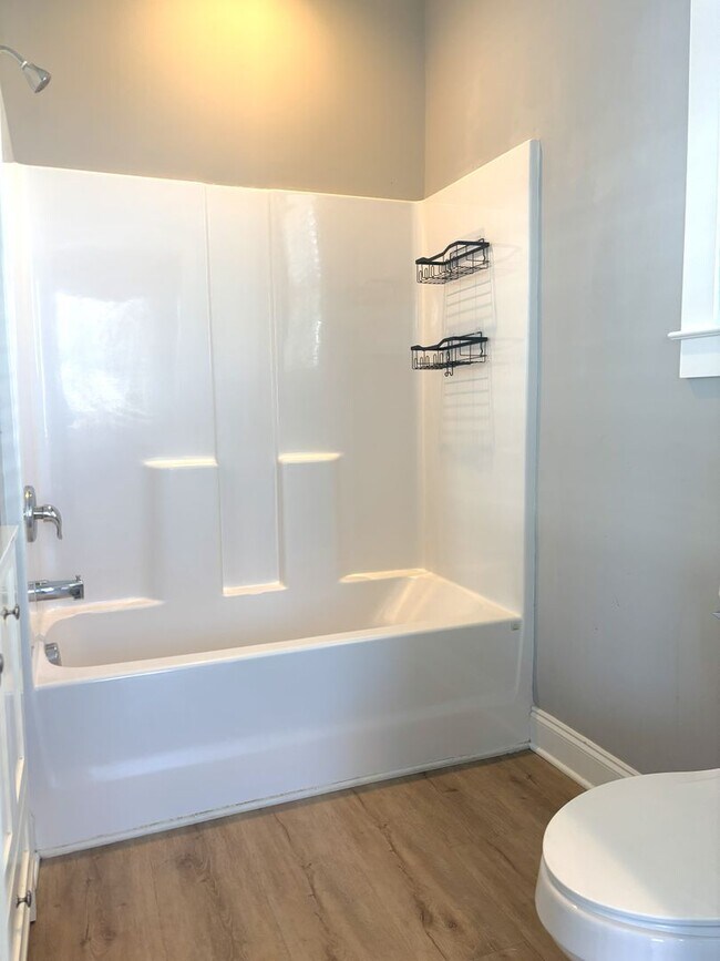 Building Photo - 9 Hanover St