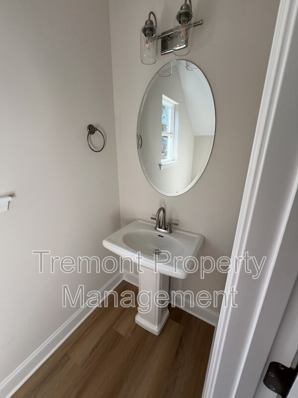 Building Photo - 2719 Orton St