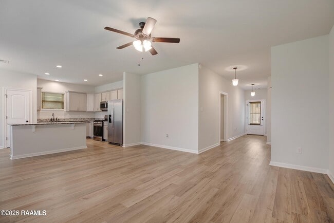 Building Photo - 306 Tall Meadows Ln