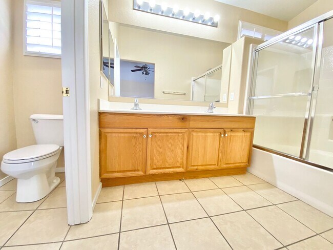 Building Photo - WONDERFULL 2STORY WITH 3 BEDROOM,  LOFT & 2 CAR GARAGE