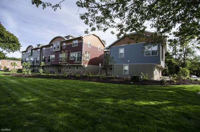 Building Photo - 1122 Beech St