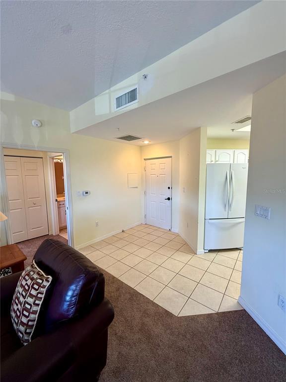 Building Photo - 3730 Cadbury Cir