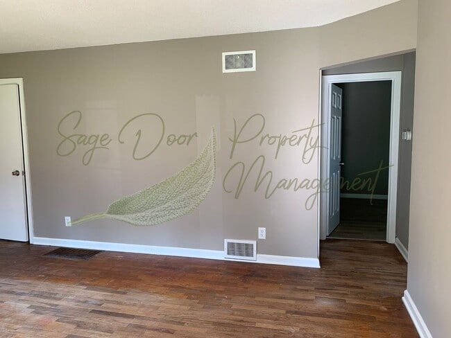 Building Photo - DESIRABLE RAYTOWN LOCATION!!!