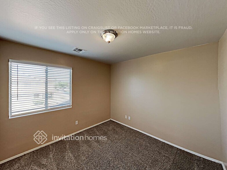 Building Photo - 25565 W North Star Ln