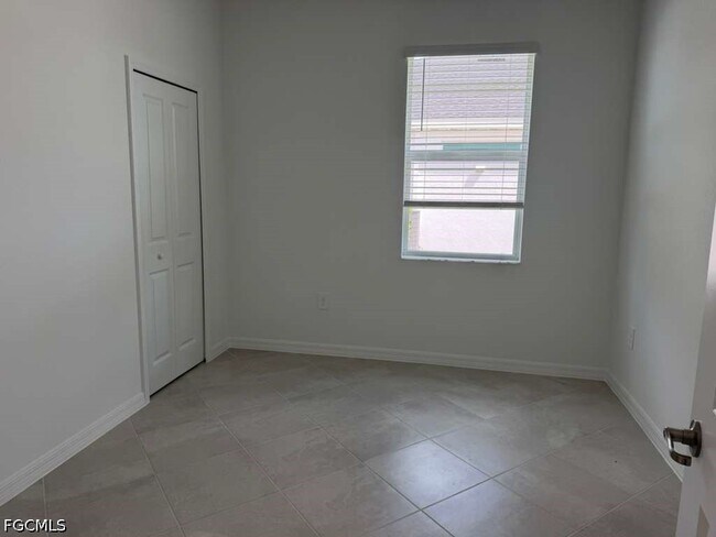 Building Photo - 14778 Martingale Pl