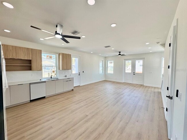 Building Photo - 1307 N 23rd St