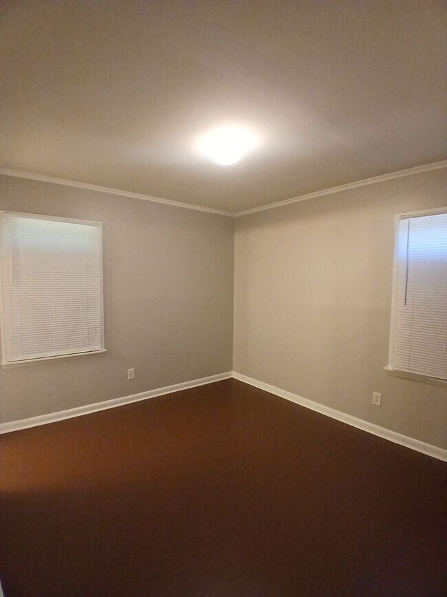 Building Photo - Charming Newly Renovated Home In East Memphis 3 Bed 1 Bath