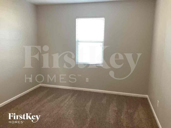 Building Photo - 81 Laurelcrest Ln