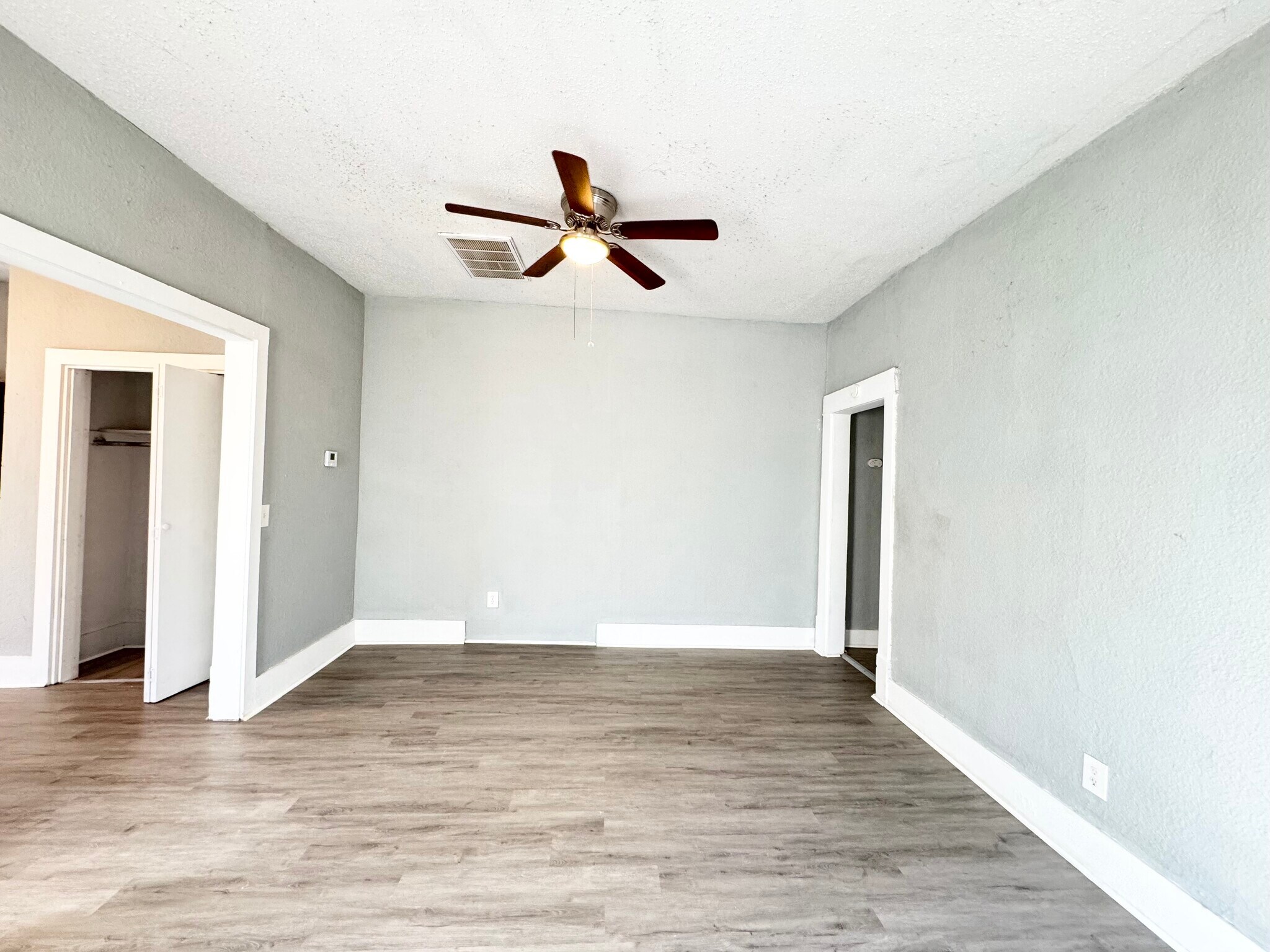 Building Photo - 1119 NW 9th St