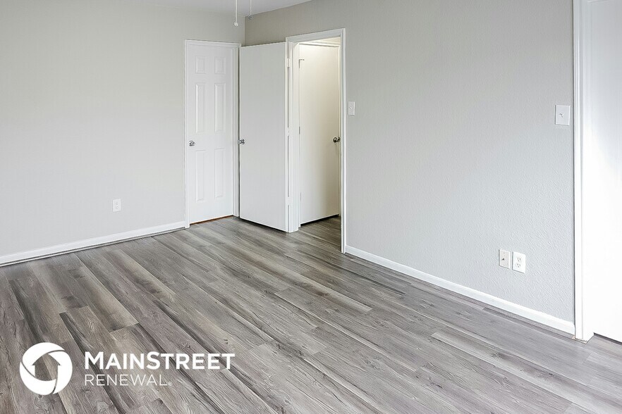 Building Photo - 8122 Arrington Forest Ln