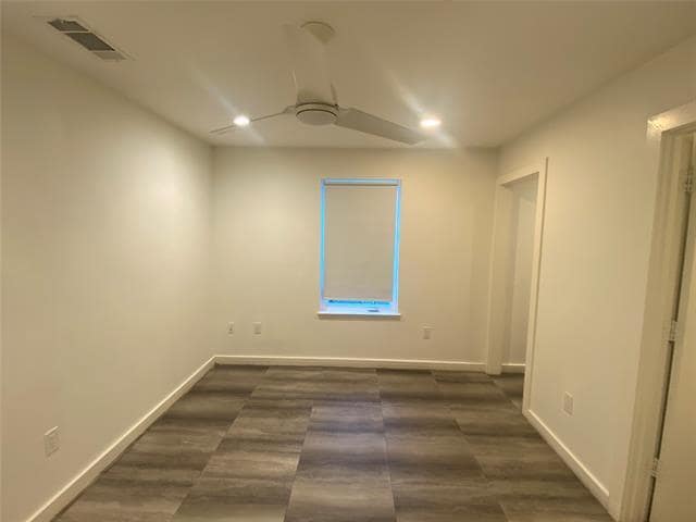 Building Photo - 1505 S Akard St