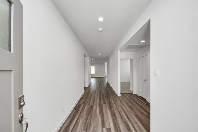 Building Photo - 31206 Kenswick Grove Ln