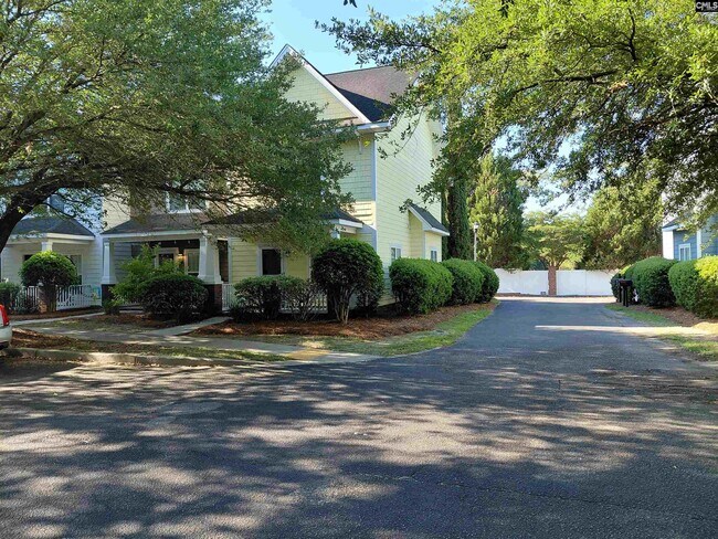 Building Photo - 300 Hampton Forest Drive