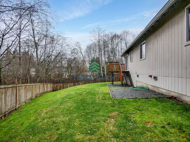 Building Photo - 3 BED & 2 BATH SINGLE FAMILY HOUSE FOR RENT