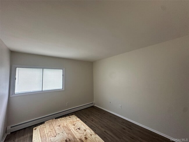 Building Photo - 276 Fosler Rd