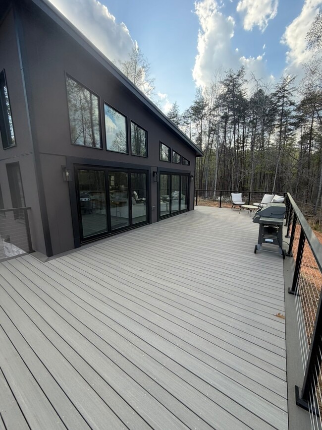 Building Photo - Keysville 2 Bedroom