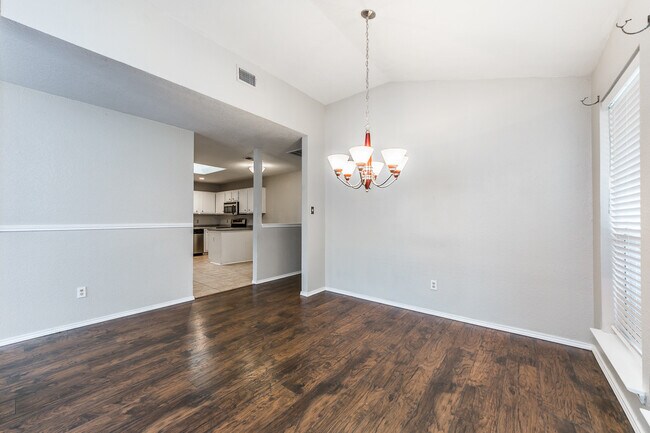 Building Photo - 3724 Chaddybrook Ln