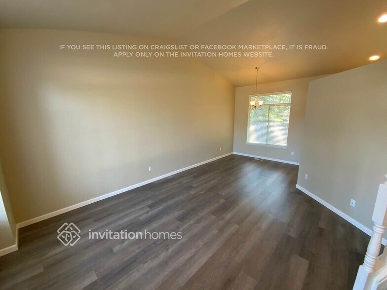 Building Photo - 24306 34th Ave Ct E