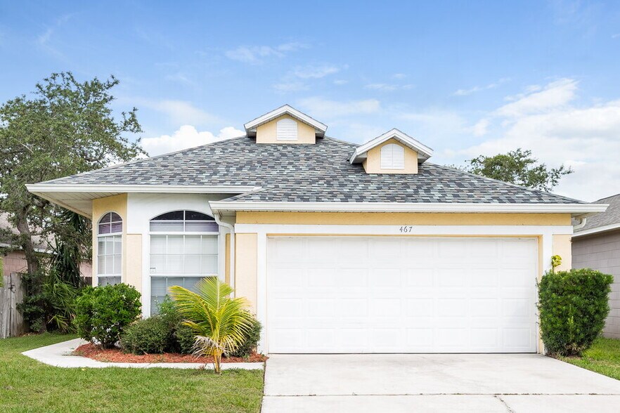 Primary Photo - 467 Briar Bay Cir